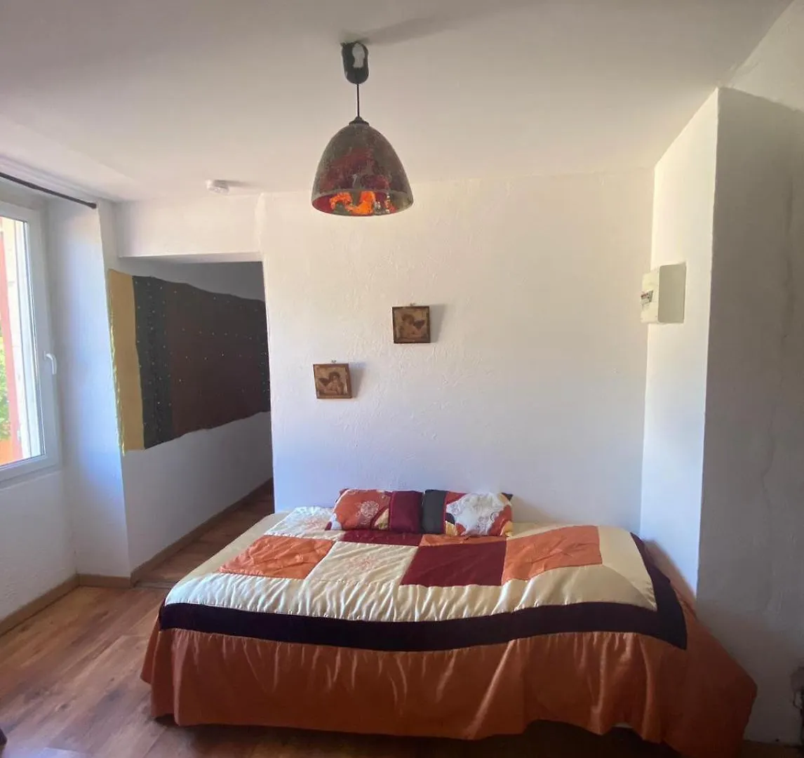 Country house Bergerie Joy, Bienvenue Entre Ciel & Terre Guest House Saint-Christol